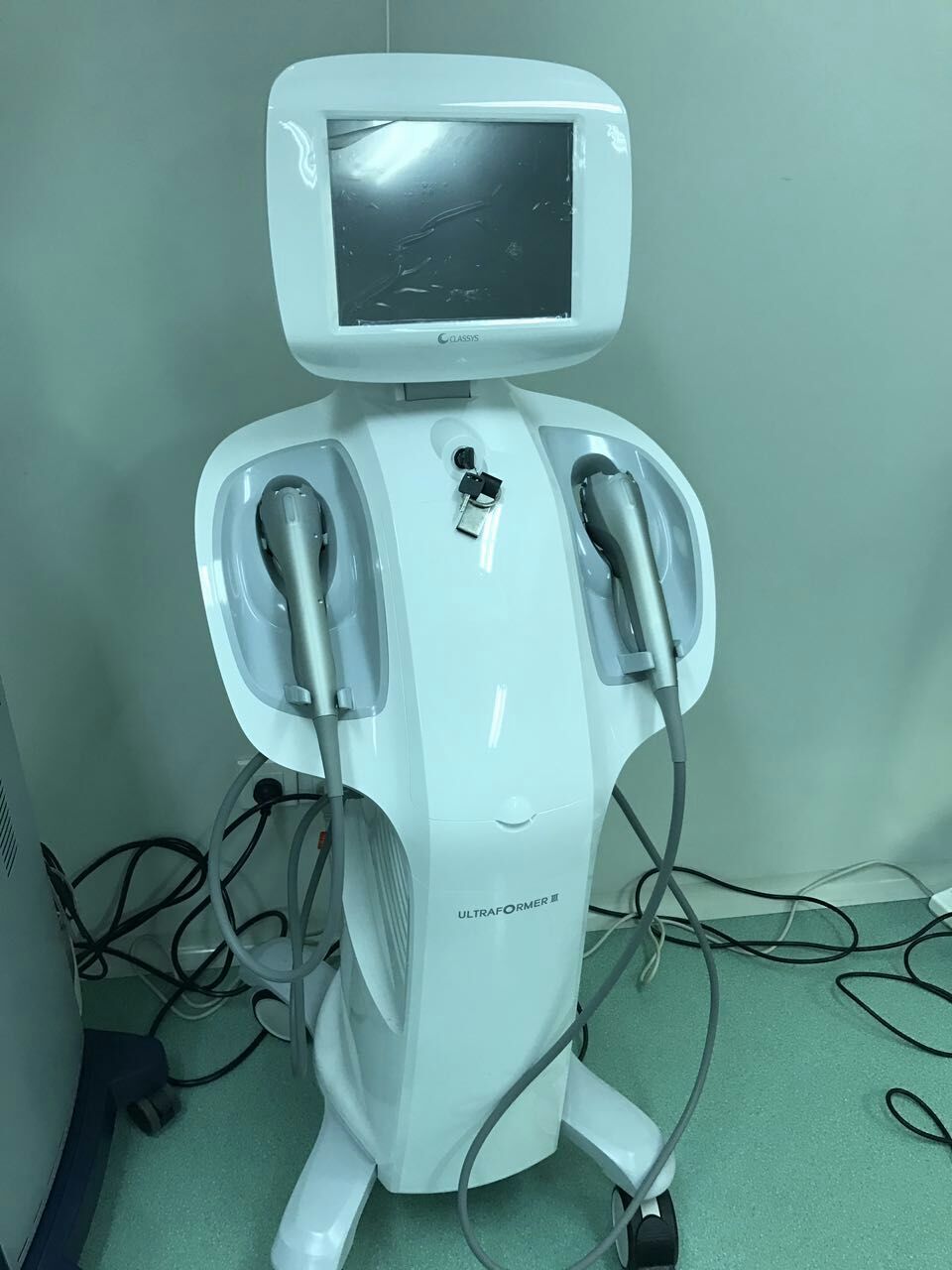 皮肤科董医生：激光治疗我为什么一直坚持亲自做？