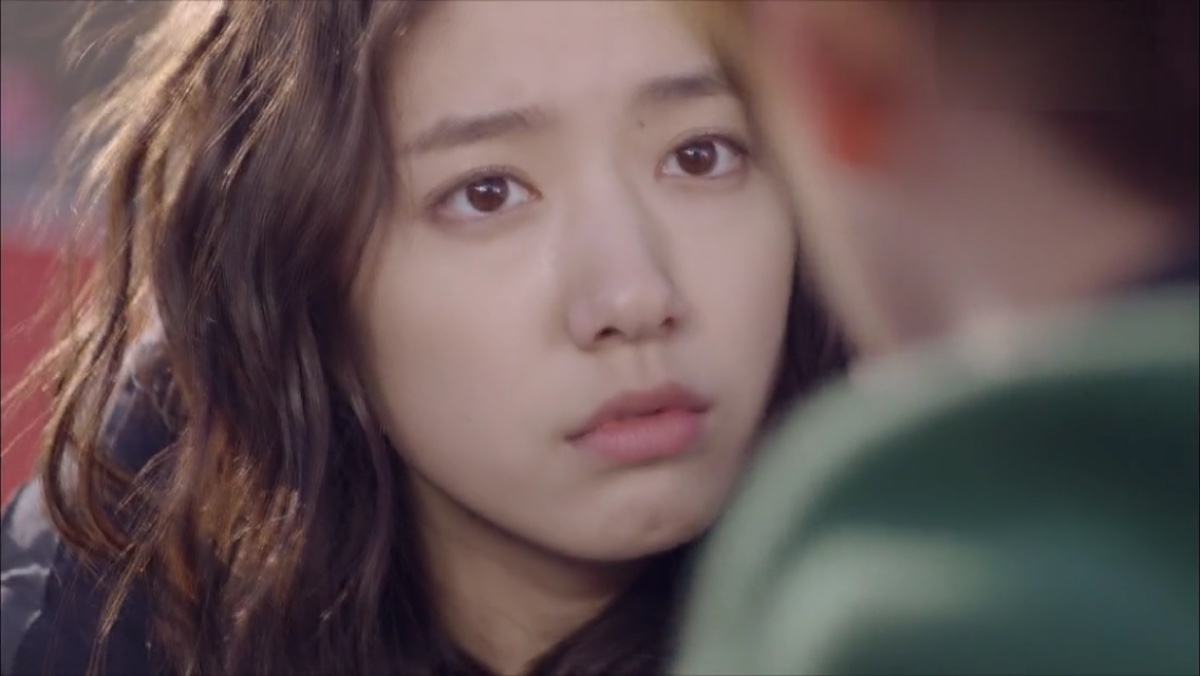 痘痘闭口一直不好,痘痘摸起来硬硬的很疼反反复复