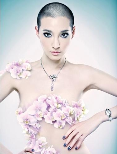 长发短发都Obsolete了：光头才是检验颜值之一，光头明星谁最美呢？