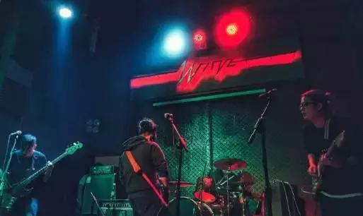 苏州没有夜晚,夜晚都在这些小酒馆里了