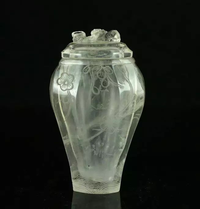 晶莹剔透的水晶宝石,晶莹剔透白水晶