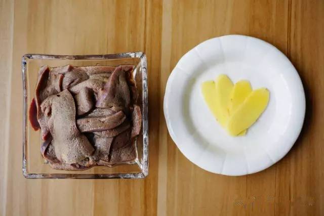 给宝宝补铁的食谱大全,最好的补铁食谱宝宝吃它不贫血