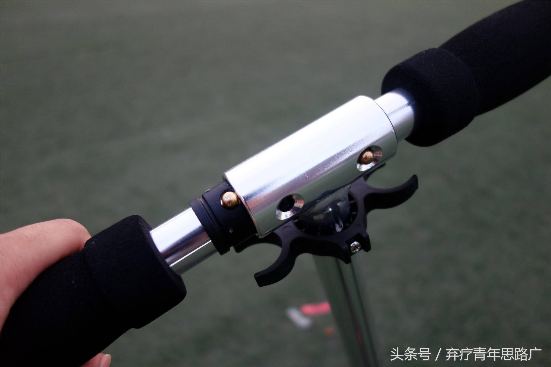 电动小型代步滑板车,高颜值电动代步滑板车