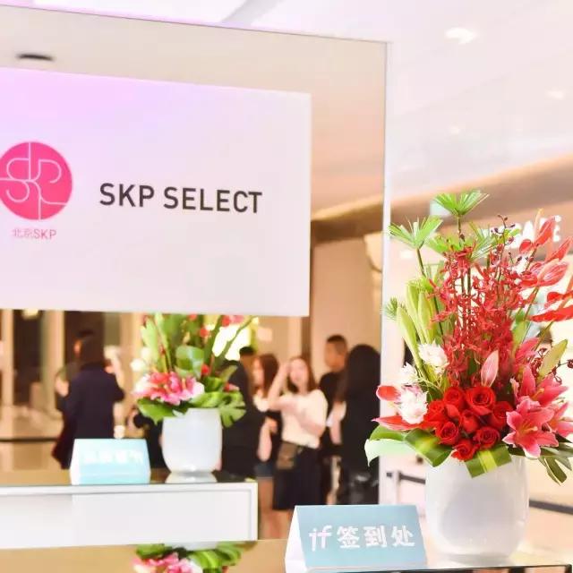 关晓彤名牌鞋,关晓彤的鞋子有多贵