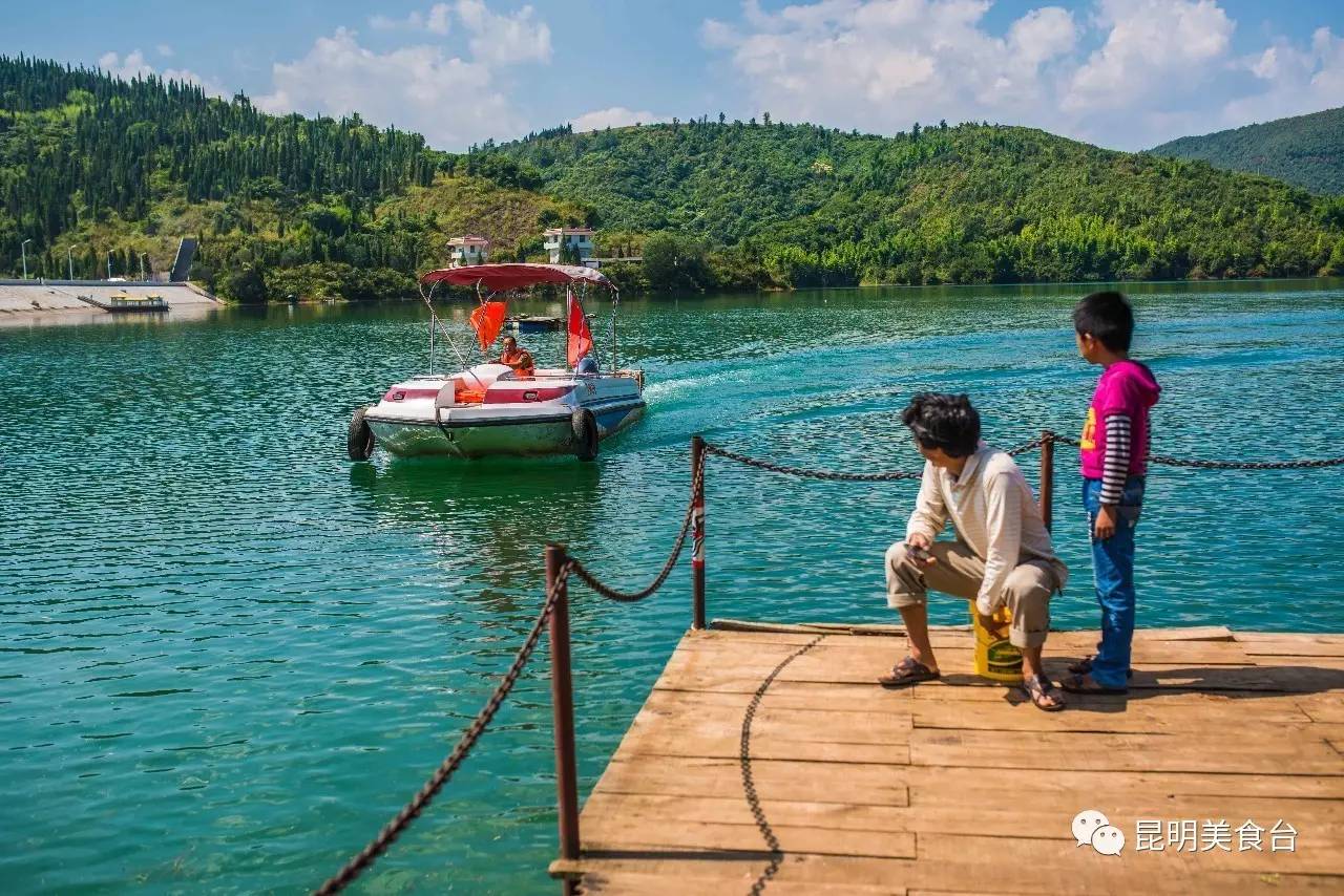 云南最神秘的六个野温泉，峡谷弥漫雾气小鱼咬脚，车底盘常常被刮