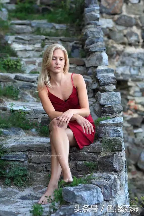 佳能l级非红圈镜头,佳能半画幅相机红圈镜头推荐