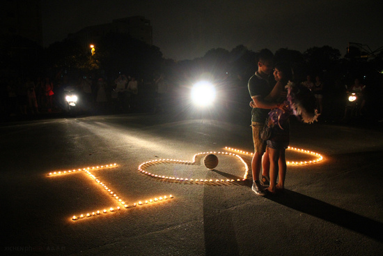 让全世界都知道我爱你怎么说,告诉全世界我爱你怎么说