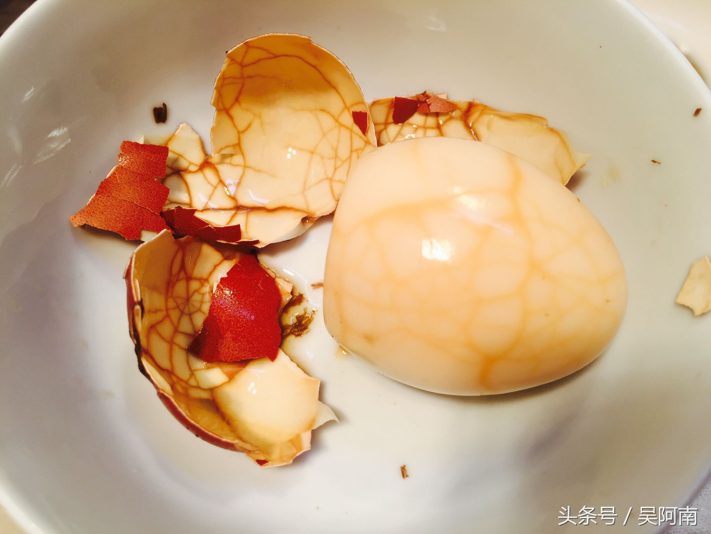 台湾省人说大陆吃不起茶叶蛋，我想是因为说的人买不起茶叶吧