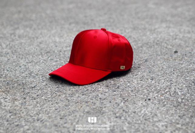 「怎么把你爸的帽子带出来了？真土」说这话的人才是真土鳖