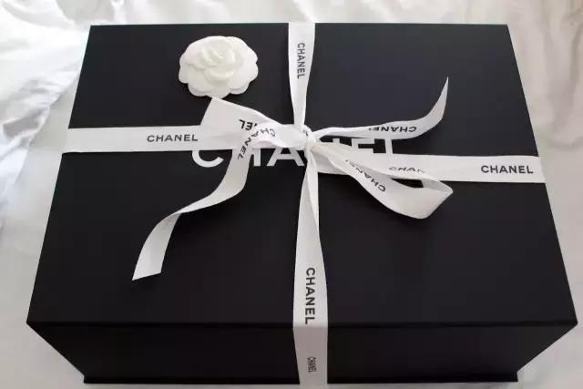 关晓彤有哪些鞋,关晓彤名牌鞋