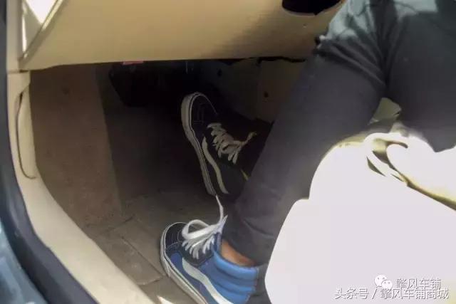 新车刹车盘生锈多久能除锈,刹车盘生锈可以用除锈剂吗