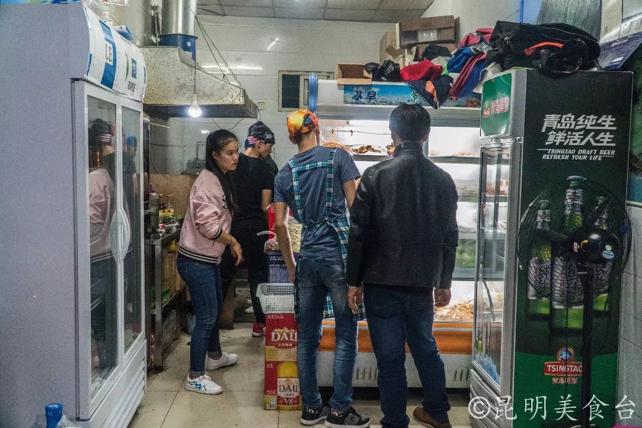 昆明每天蘸水500份的羊肉馆,昆明排名前十烧烤