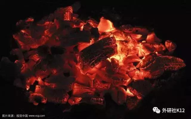 闪烁的近义词是什么,闪烁的近义词是啥