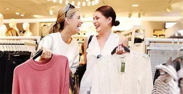 开服装店的真实感受,开服装店光顾人少怎么办