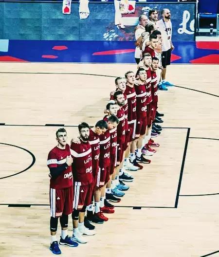 盖伊在马刺打了几年,盖伊在马刺的位置