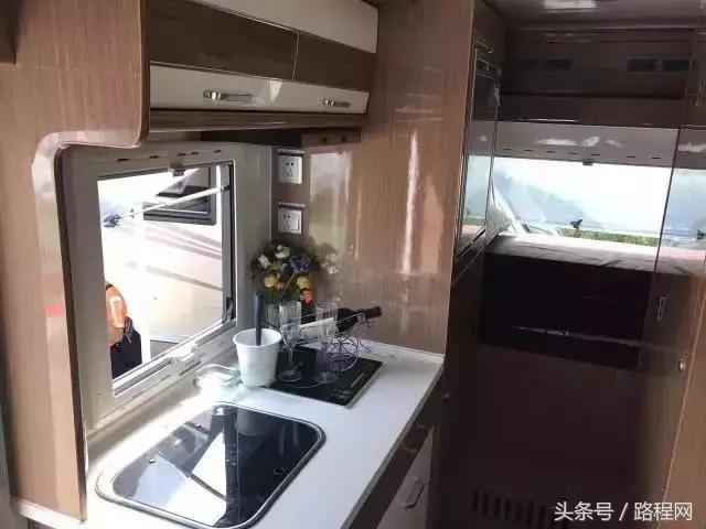 专访王凯的视频,专访王凯