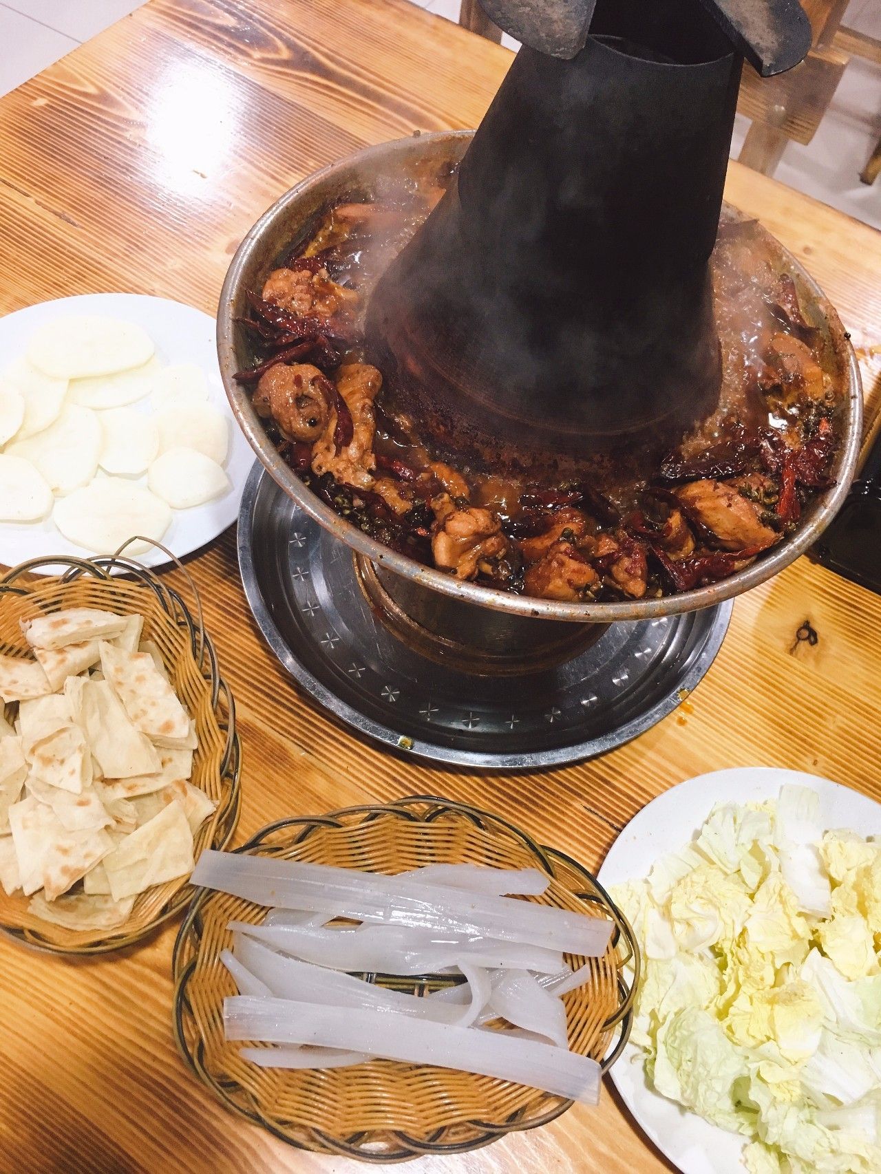 天津陈家屯火锅鸡网红店,天津干锅火锅鸡哪里好吃