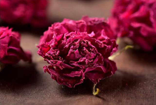 玫瑰花和什么搭配疏肝解郁最好,哪种玫瑰花疏肝解郁效果最好