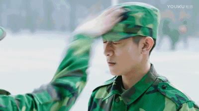 周冬雨的性格为什么那么讨喜,周冬雨为什么受人追捧