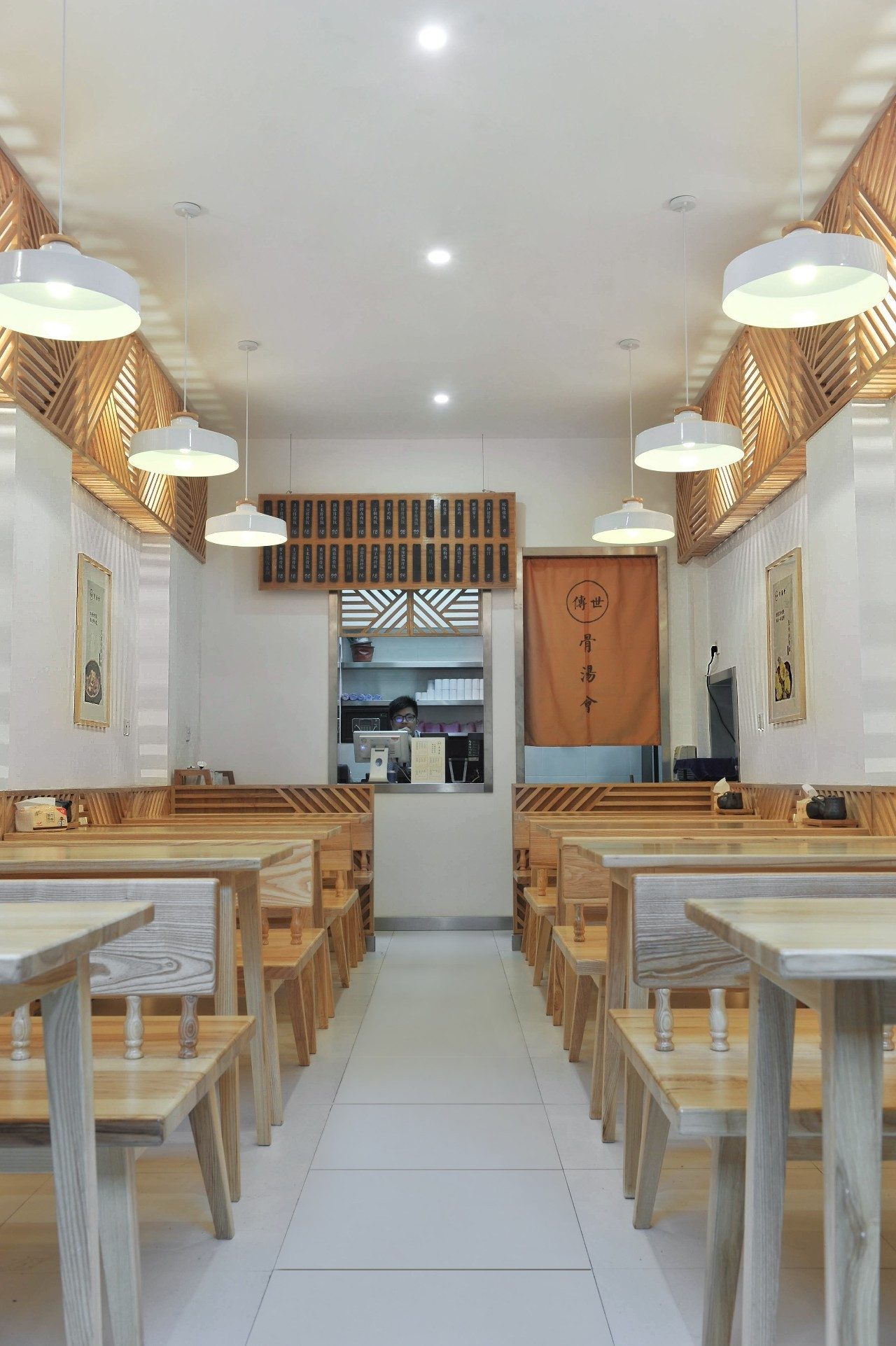 品牌消费时代，拓川商盟助力传世骨头饭品牌升温，开启变脸模式！