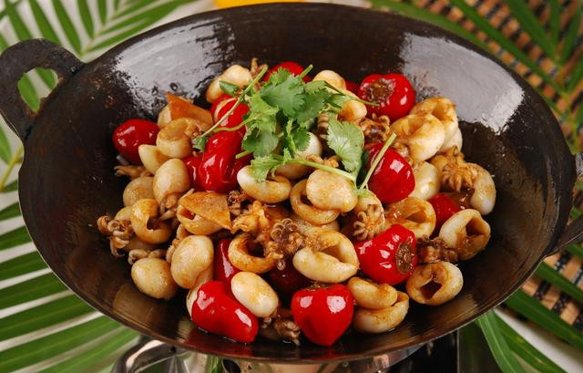 脆爽墨鱼仔的做法,墨鱼仔怎么做不辣又好吃