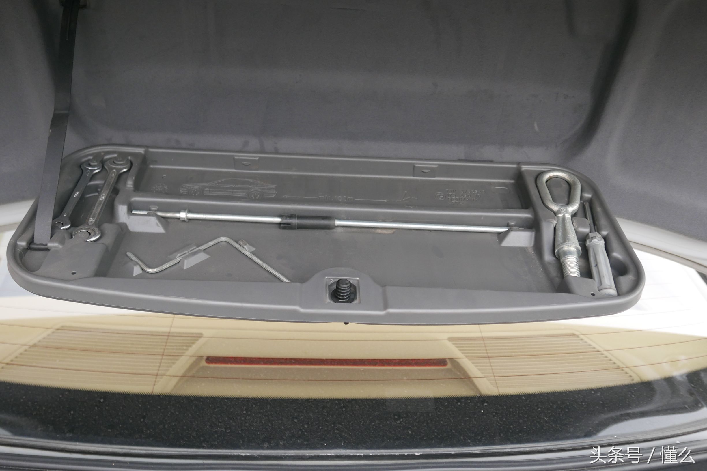 Erlang淘车曾姚明座驾，红遍全球一代名车宝马E66情怀还在吗？