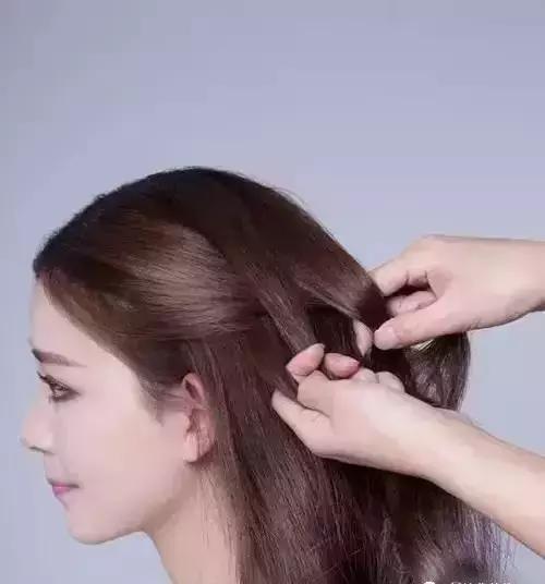 法式新娘的编发教程,新娘鱼骨辫抽丝编发教程