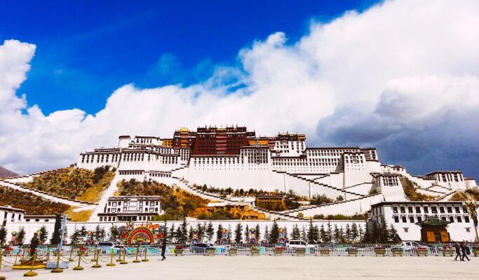 十一假期旅游推荐！大学生组团旅游最强攻略