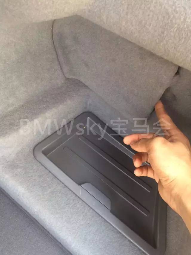 宝马点烟器不通电有哪些原因,宝马点烟器不通电怎么回事