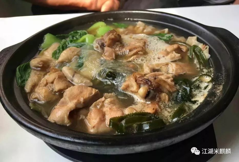 青岛吃海鲜攻略靠海边的地方,每年来青岛吃海鲜必去的地方