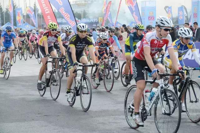 韦特恩自行车赛开启!最新封路信息!选手来自这么多国家和地区