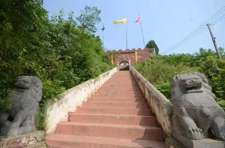 许昌东南18公里曾有座皇宫极尽华美!一代伟人也来过!最后竟毁于