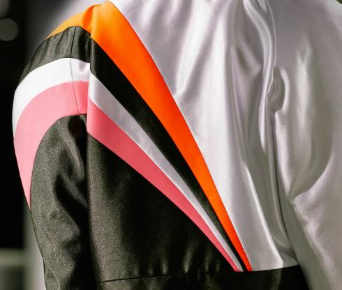 米兰时装周gucci直播外场,米兰时装周gucci三叶草