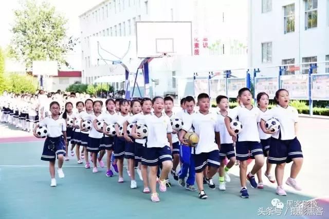 足球零基础足球操,自编足球操