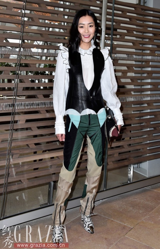 巴黎时装周男女明星同框机会大吗,中国女星巴黎时装周