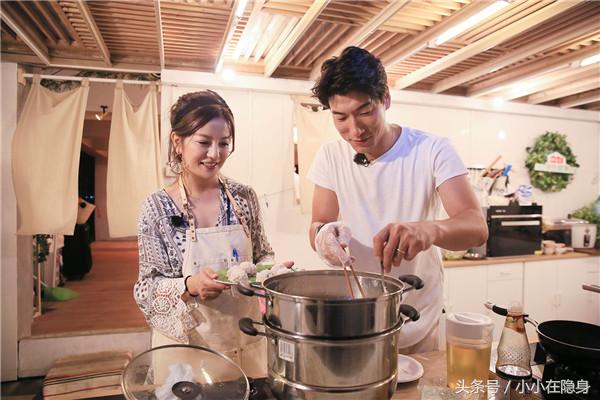 中餐厅赵薇团队和黄晓明团队,中餐厅赵薇vs黄晓明店长总结对比