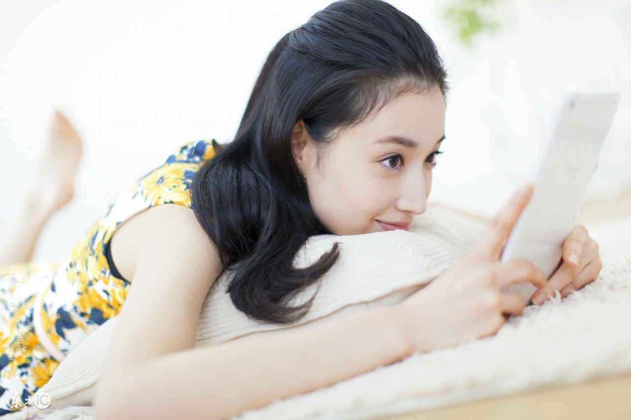 出生十九天肚子鼓的像皮球正常吗,出生六天的婴儿肚子胀怎么办