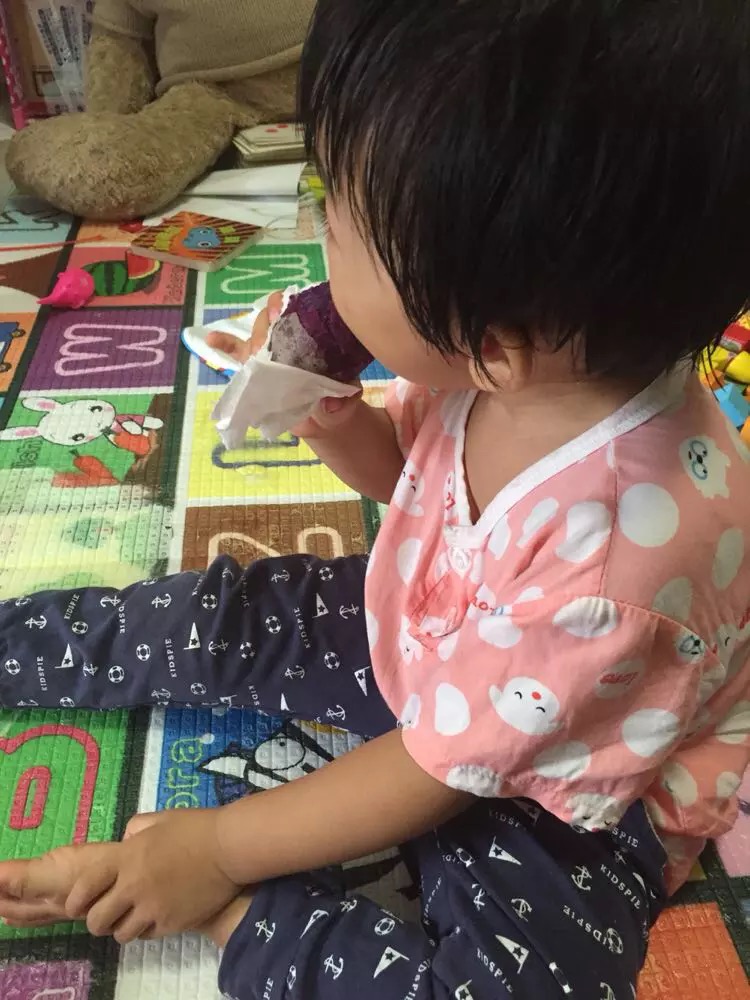 秋季腹泻发烧,宝宝腹泻妈妈应对指南