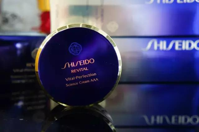 全肤质攻略秋冬到底用啥面霜,男士秋冬油皮公认最好的面霜