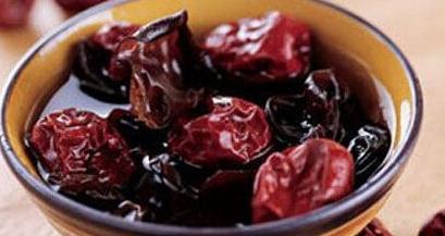 黑木耳和阿司匹林哪个更安全,黑木耳可以代替阿司匹林