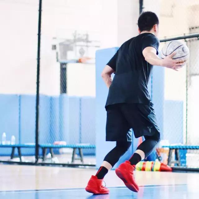 怎么看待airjordan32,airjordan32优缺点