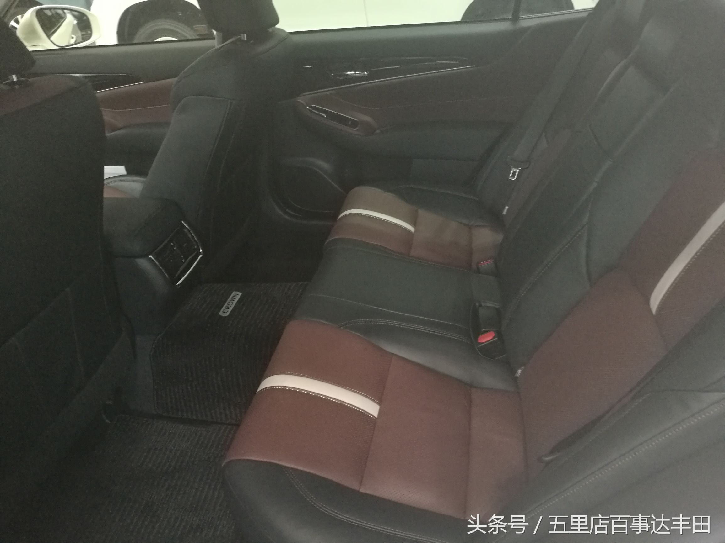 丰田皇冠车主反馈新款皇冠越野版,2018款皇冠运动版车主口碑