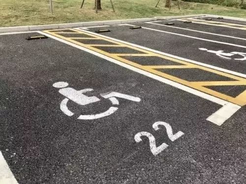 体育馆魔都,魔都屋顶