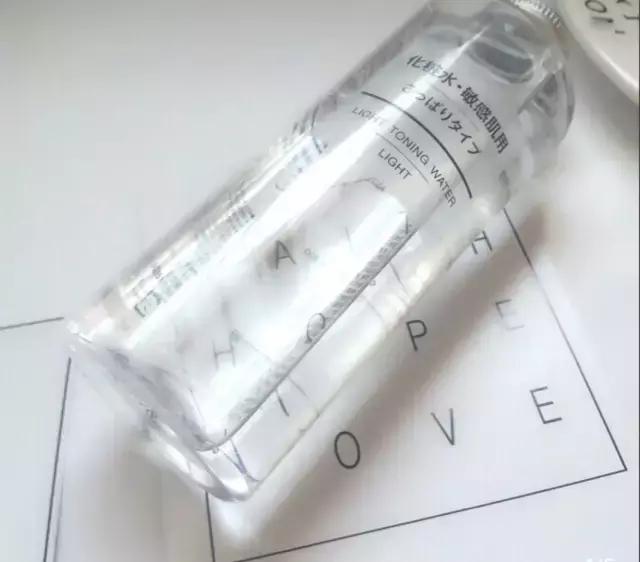 干皮补水保湿推荐秋季,男士秋季保湿补水