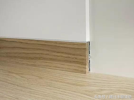 踢脚线不好看怎么弄下来,踢脚线如何装好看又实用