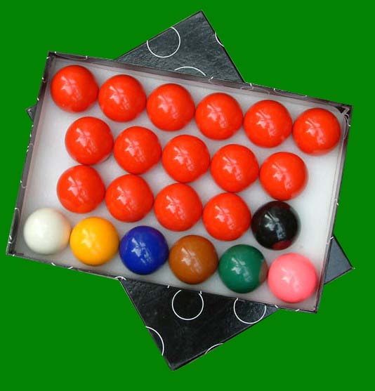 法式风格台球室,开伦台球上的花式表演