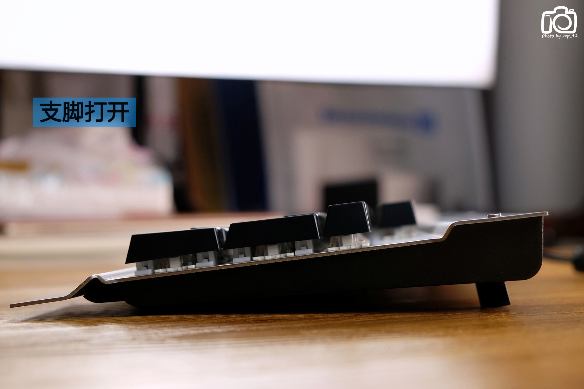 噼里啪啦打字噪，居然还防水：映泰沙漠方舟GK30青轴电竞机械键盘