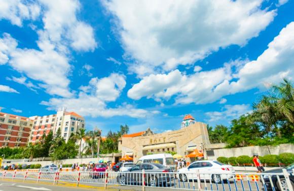 十一厦门跟团旅游攻略,最近去厦门旅游穿什么衣服合适