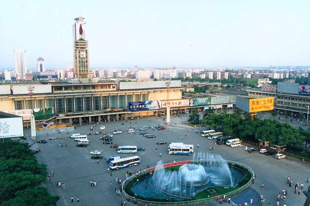 11月长沙火车站出行最新通知,长沙10月1号高铁客流