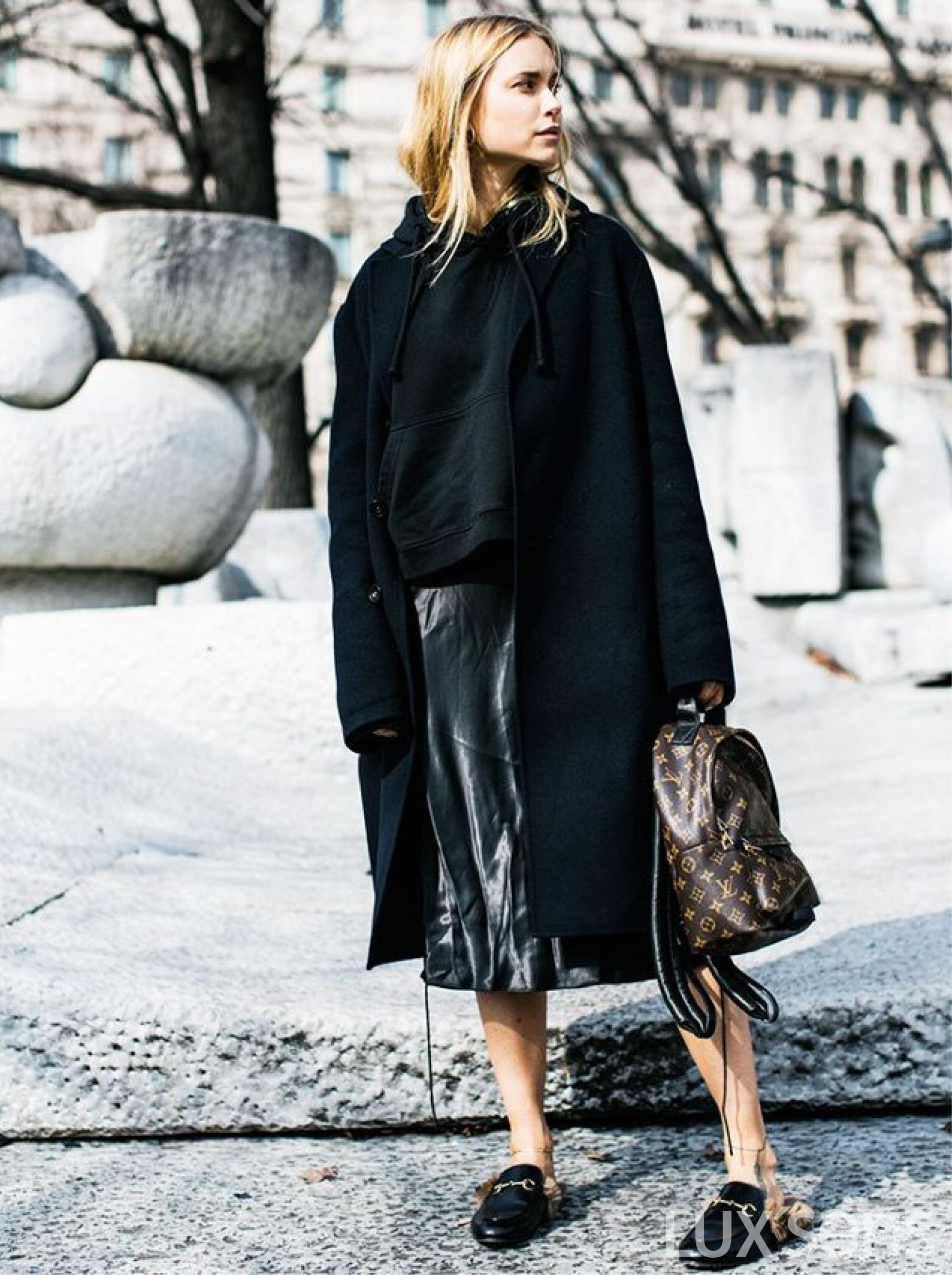 旅游必备奢华包包品牌大全,国庆出游去哪里便宜